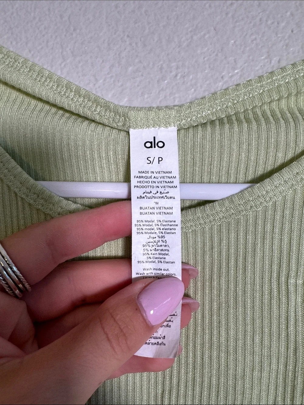 ALO Yoga Gather Long Sleeve in Iced Green Tea - S